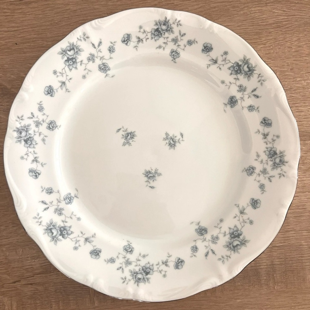 Johann‎ Haviland Bavarian, Blue Garland , 10” Dinner Plate